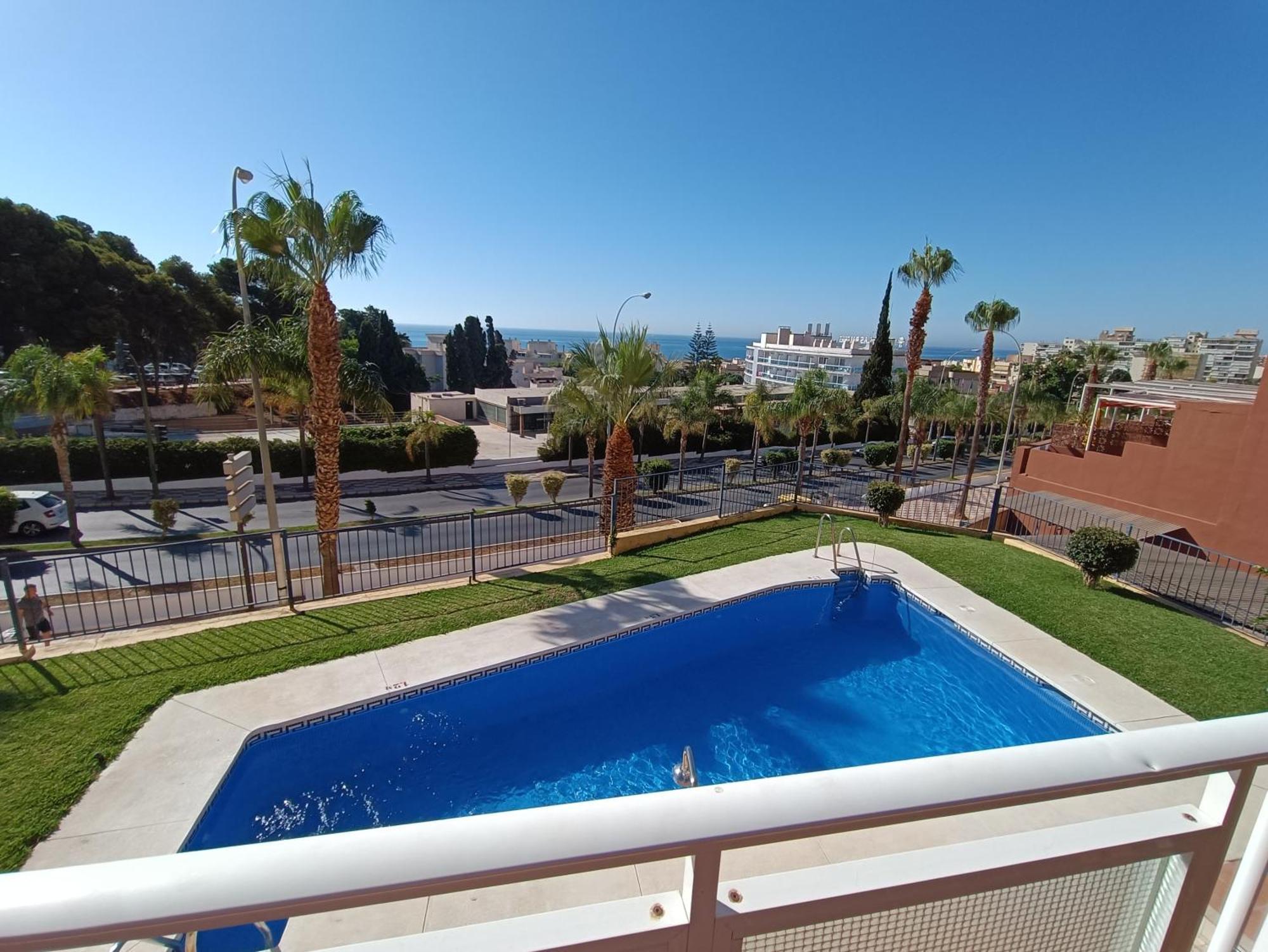 Апартаменты Vista Azul Torremolinos - Carihuela Экстерьер фото